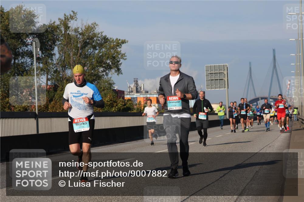 03.10.2025 - Köhlbrandbrückenlauf Luisa Fischer http://msf.ph/oto/9007882 03.10.2025 10:49:41 Position 3 41, 1116, 1334 meine-sportfotos.de