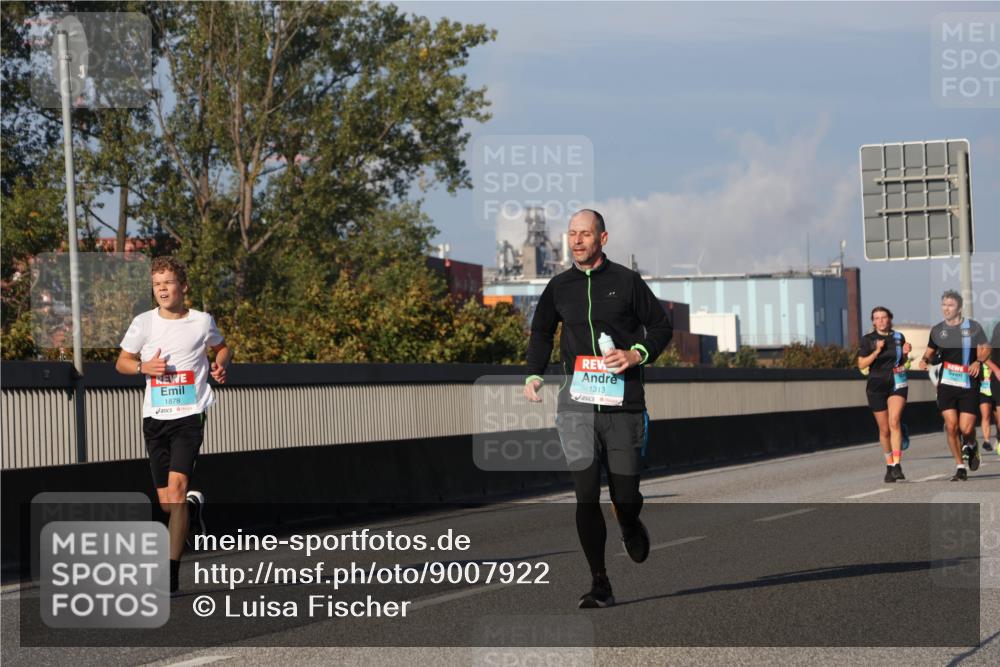 03.10.2025 - Köhlbrandbrückenlauf Luisa Fischer http://msf.ph/oto/9007922 03.10.2025 10:49:44 Position 3 1878, 1313 meine-sportfotos.de