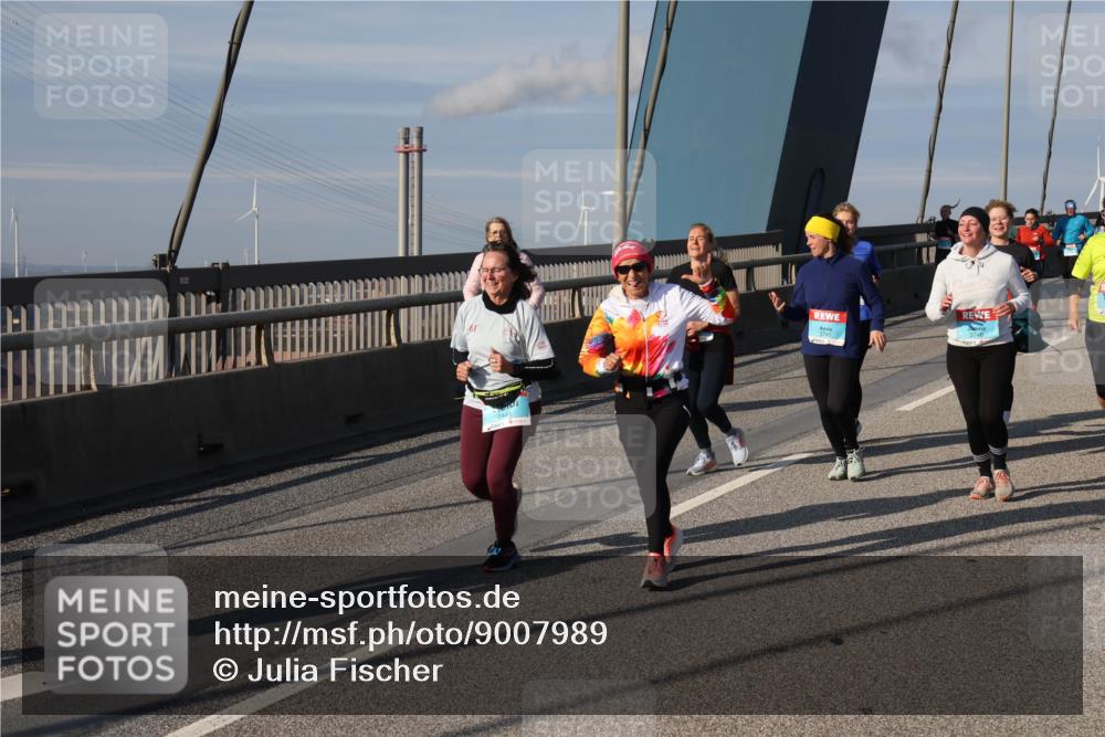 03.10.2025 - Köhlbrandbrückenlauf Julia Fischer http://msf.ph/oto/9007989 03.10.2025 10:02:14 Position 2  meine-sportfotos.de