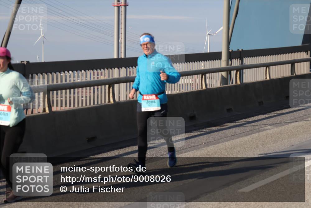 03.10.2025 - Köhlbrandbrückenlauf Julia Fischer http://msf.ph/oto/9008026 03.10.2025 10:02:24 Position 2  meine-sportfotos.de
