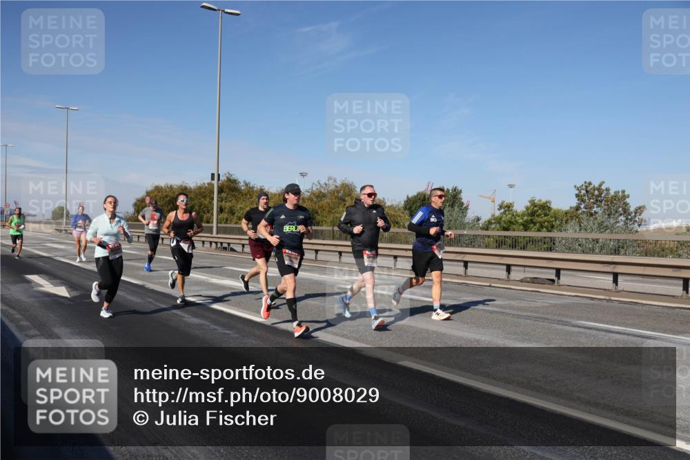 03.10.2025 - Köhlbrandbrückenlauf Julia Fischer http://msf.ph/oto/9008029 03.10.2025 12:49:18 Position 3  meine-sportfotos.de