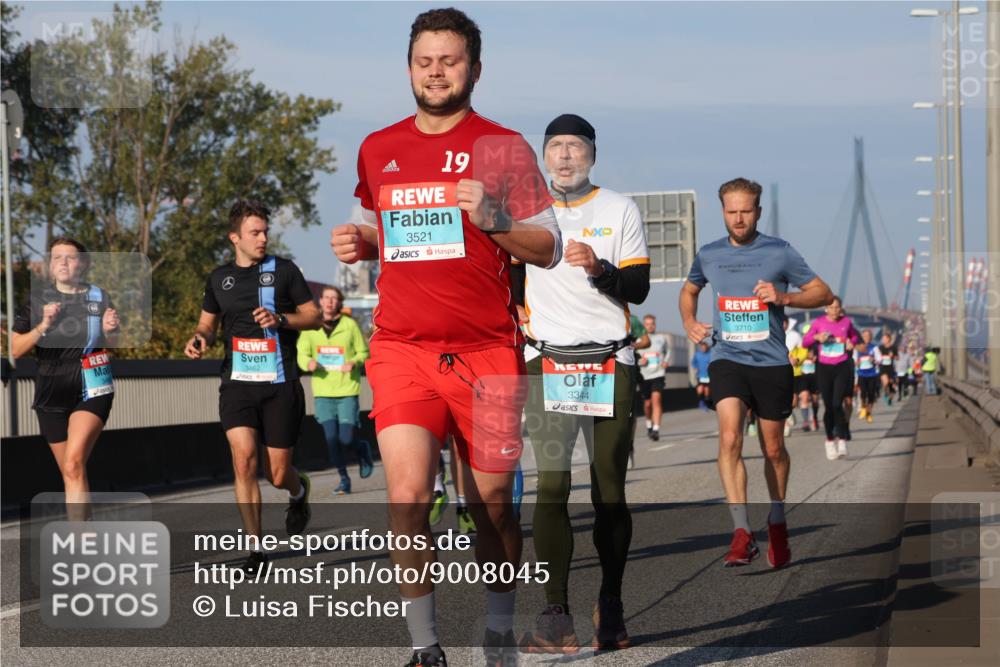 03.10.2025 - Köhlbrandbrückenlauf Luisa Fischer http://msf.ph/oto/9008045 03.10.2025 10:49:52 Position 3 3462, 19, 3521, 3344, 3710 meine-sportfotos.de