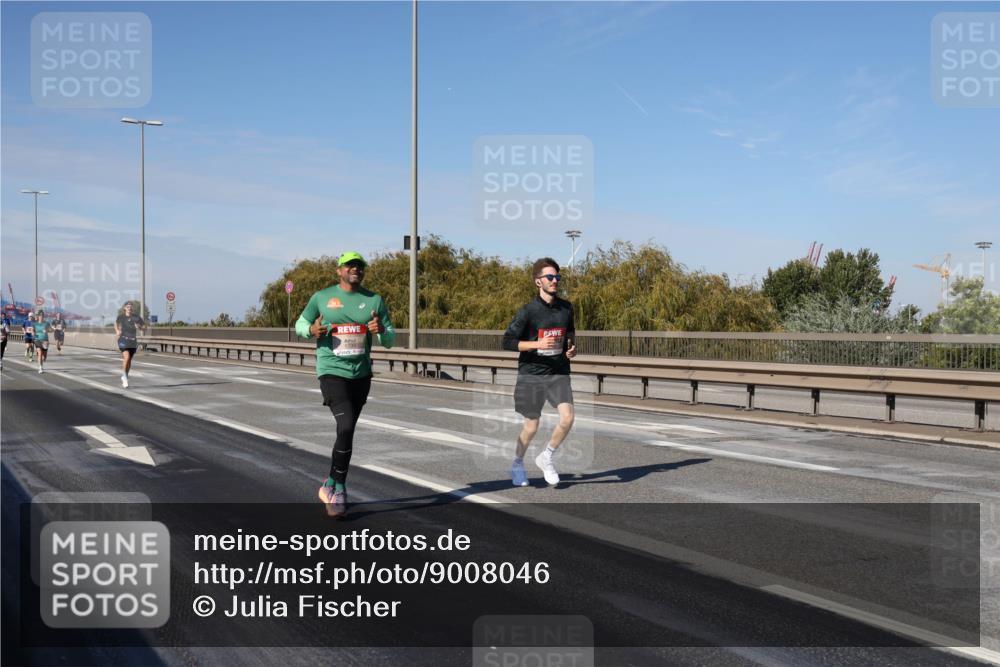 03.10.2025 - Köhlbrandbrückenlauf Julia Fischer http://msf.ph/oto/9008046 03.10.2025 12:49:26 Position 3  meine-sportfotos.de