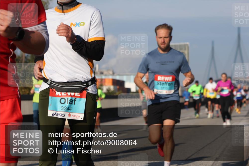 03.10.2025 - Köhlbrandbrückenlauf Luisa Fischer http://msf.ph/oto/9008064 03.10.2025 10:49:53 Position 3 3344, 3710 meine-sportfotos.de