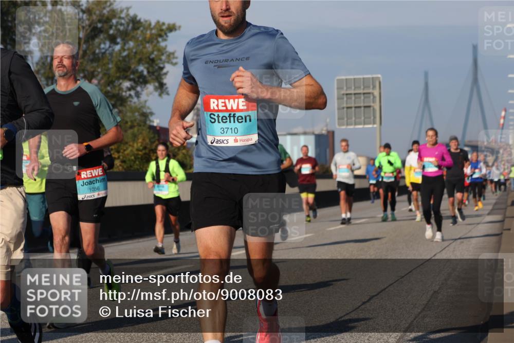03.10.2025 - Köhlbrandbrückenlauf Luisa Fischer http://msf.ph/oto/9008083 03.10.2025 10:49:54 Position 3 1056, 3710 meine-sportfotos.de