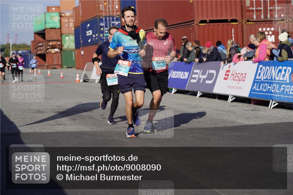 03.10.2025 - Köhlbrandbrückenlauf Michael Burmester http://msf.ph/oto/9008090 03.10.2025 10:09:33 Ziel 1408, 2882, 2946 meine-sportfotos.de