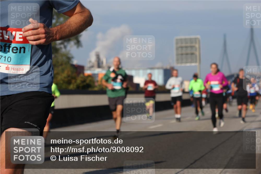 03.10.2025 - Köhlbrandbrückenlauf Luisa Fischer http://msf.ph/oto/9008092 03.10.2025 10:49:55 Position 3 710 meine-sportfotos.de