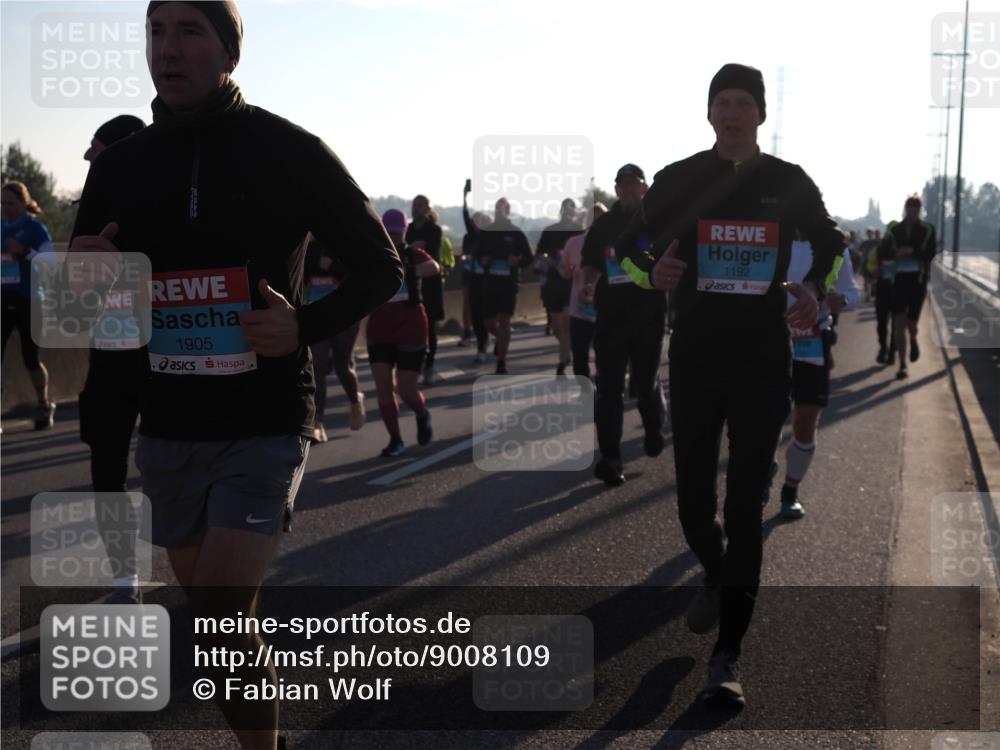 03.10.2025 - Köhlbrandbrückenlauf Fabian Wolf http://msf.ph/oto/9008109 03.10.2025 09:20:33 Position 3 3321, 1905, 1192 meine-sportfotos.de