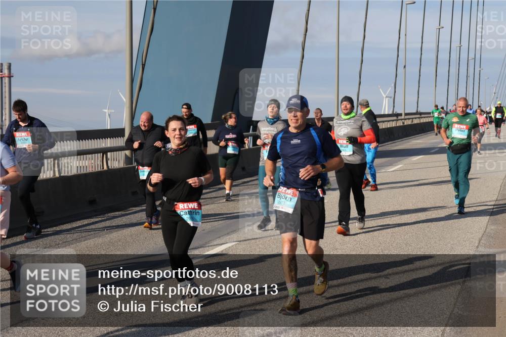 03.10.2025 - Köhlbrandbrückenlauf Julia Fischer http://msf.ph/oto/9008113 03.10.2025 10:02:42 Position 2 2976, 2973 meine-sportfotos.de