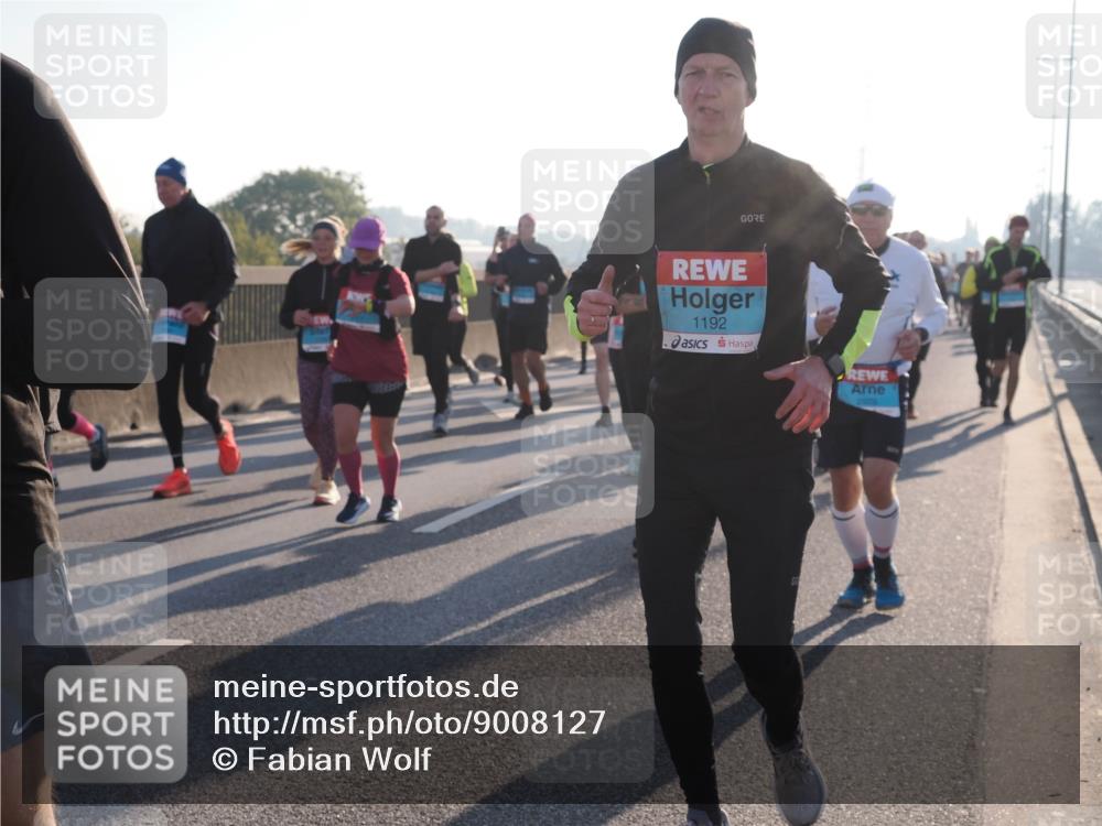 03.10.2025 - Köhlbrandbrückenlauf Fabian Wolf http://msf.ph/oto/9008127 03.10.2025 09:20:34 Position 3 1192, 2929 meine-sportfotos.de