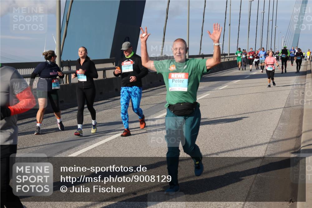 03.10.2025 - Köhlbrandbrückenlauf Julia Fischer http://msf.ph/oto/9008129 03.10.2025 10:02:45 Position 2 2272 meine-sportfotos.de