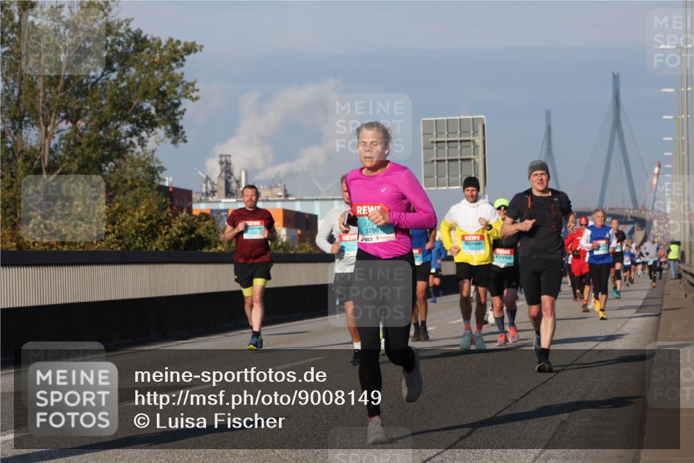 03.10.2025 - Köhlbrandbrückenlauf Luisa Fischer http://msf.ph/oto/9008149 03.10.2025 10:49:59 Position 3 3766 meine-sportfotos.de