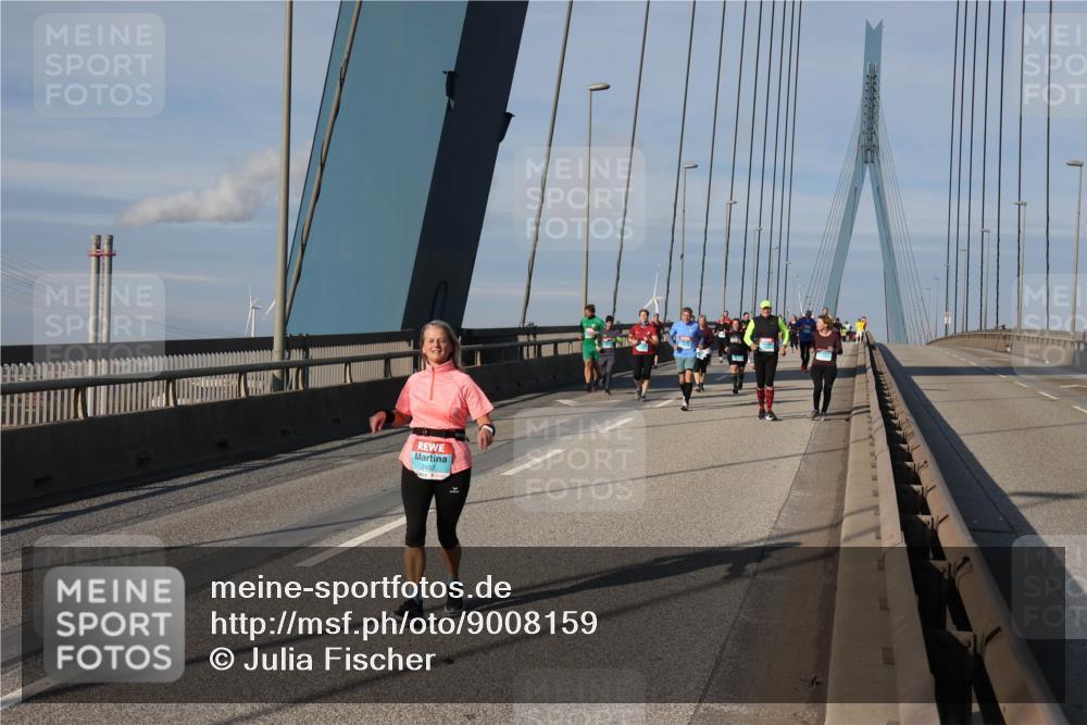 03.10.2025 - Köhlbrandbrückenlauf Julia Fischer http://msf.ph/oto/9008159 03.10.2025 10:02:54 Position 2 2457 meine-sportfotos.de