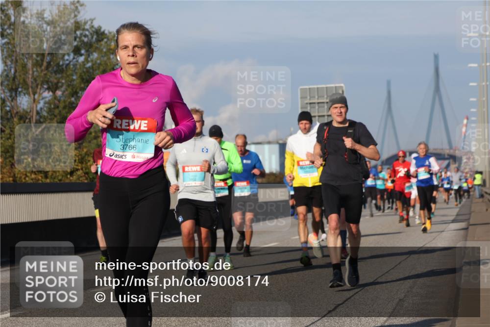 03.10.2025 - Köhlbrandbrückenlauf Luisa Fischer http://msf.ph/oto/9008174 03.10.2025 10:50:00 Position 3 3766 meine-sportfotos.de