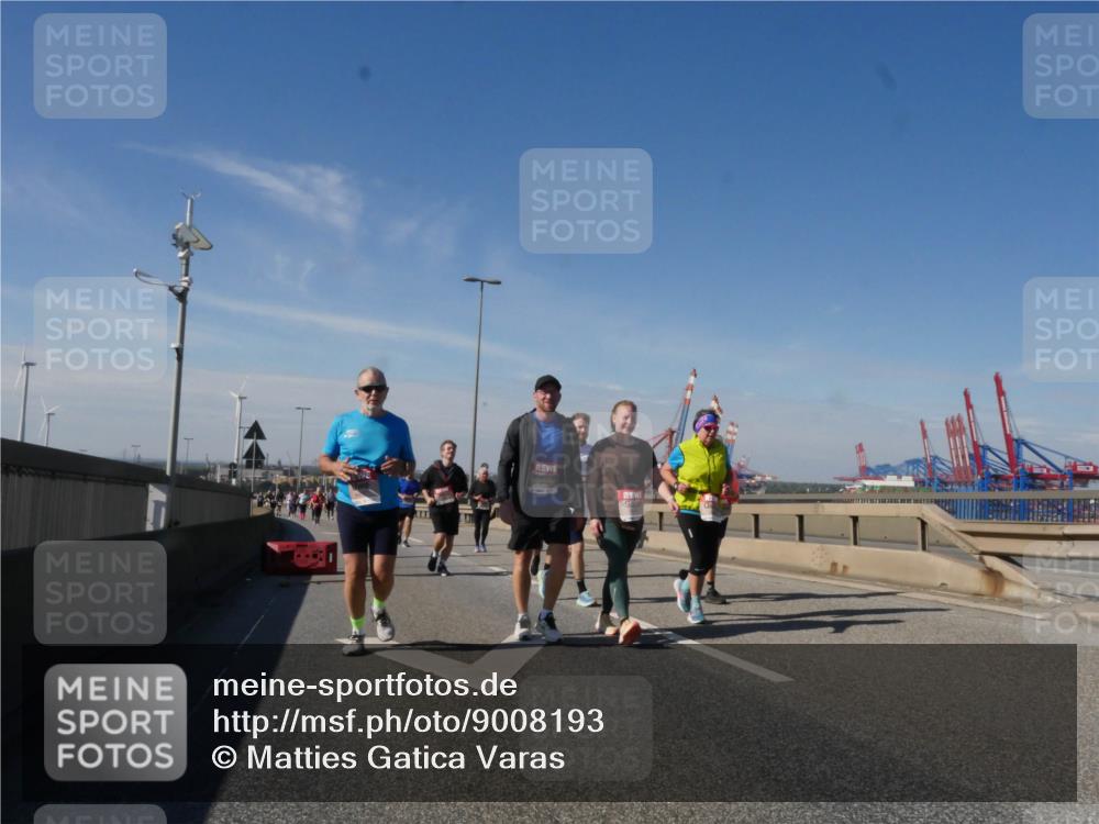 03.10.2025 - Köhlbrandbrückenlauf Matties Gatica Varas http://msf.ph/oto/9008193 03.10.2025 13:04:02 Position 2  meine-sportfotos.de