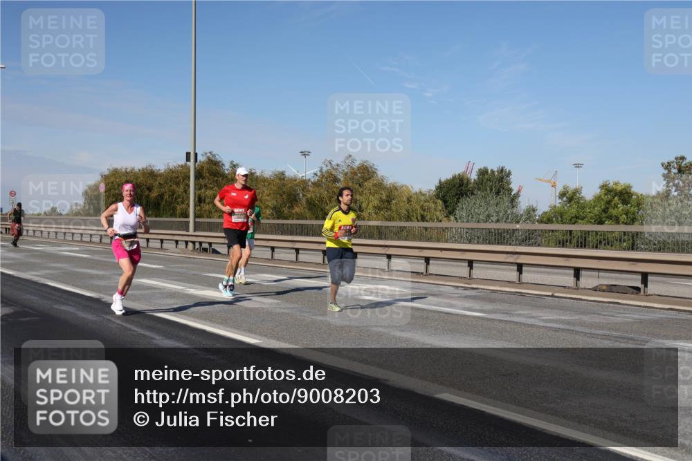 03.10.2025 - Köhlbrandbrückenlauf Julia Fischer http://msf.ph/oto/9008203 03.10.2025 12:49:51 Position 3  meine-sportfotos.de