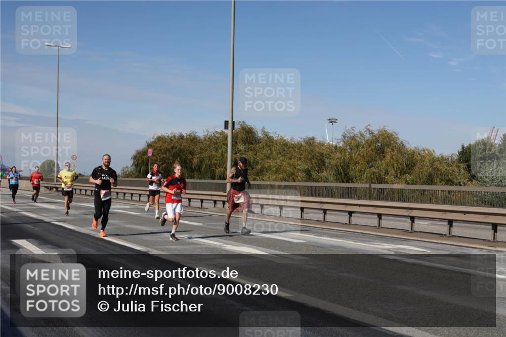 03.10.2025 - Köhlbrandbrückenlauf Julia Fischer http://msf.ph/oto/9008230 03.10.2025 12:49:57 Position 3  meine-sportfotos.de