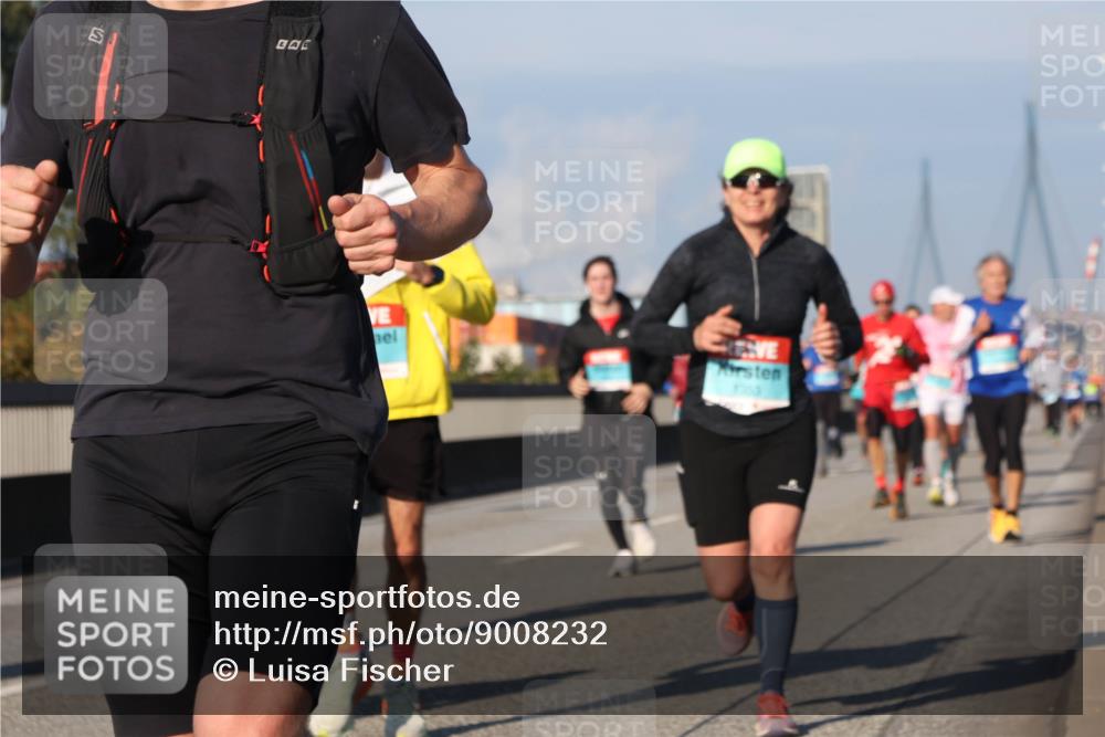 03.10.2025 - Köhlbrandbrückenlauf Luisa Fischer http://msf.ph/oto/9008232 03.10.2025 10:50:04 Position 3  meine-sportfotos.de