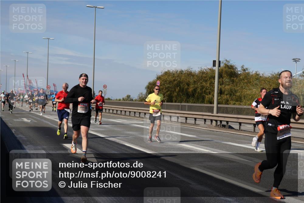 03.10.2025 - Köhlbrandbrückenlauf Julia Fischer http://msf.ph/oto/9008241 03.10.2025 12:50:00 Position 3 23, 50 meine-sportfotos.de