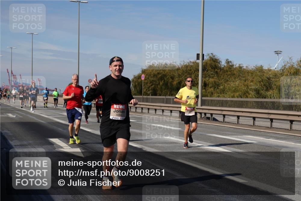 03.10.2025 - Köhlbrandbrückenlauf Julia Fischer http://msf.ph/oto/9008251 03.10.2025 12:50:01 Position 3 4268 meine-sportfotos.de