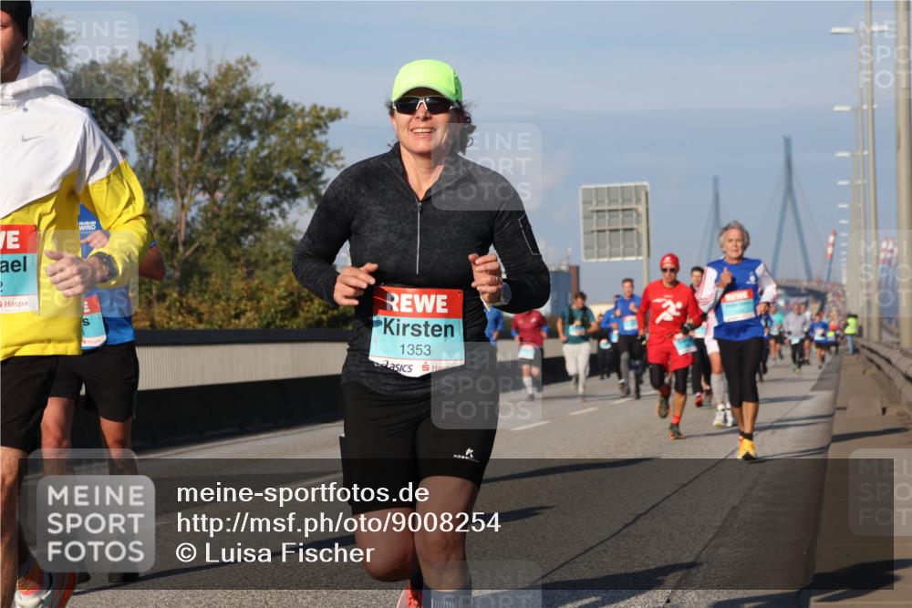 03.10.2025 - Köhlbrandbrückenlauf Luisa Fischer http://msf.ph/oto/9008254 03.10.2025 10:50:05 Position 3 2, 1353 meine-sportfotos.de