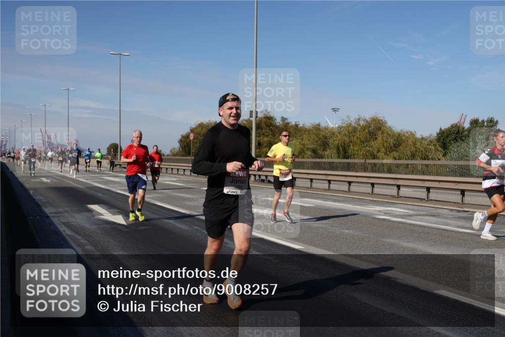 03.10.2025 - Köhlbrandbrückenlauf Julia Fischer http://msf.ph/oto/9008257 03.10.2025 12:50:02 Position 3 4268 meine-sportfotos.de