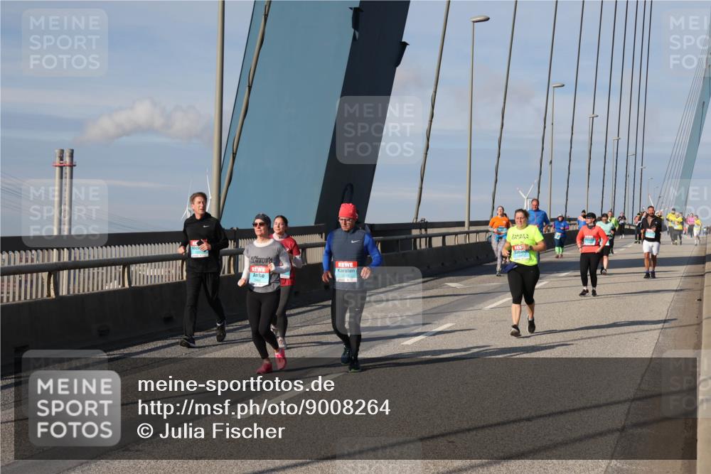03.10.2025 - Köhlbrandbrückenlauf Julia Fischer http://msf.ph/oto/9008264 03.10.2025 10:03:30 Position 2 2248 meine-sportfotos.de