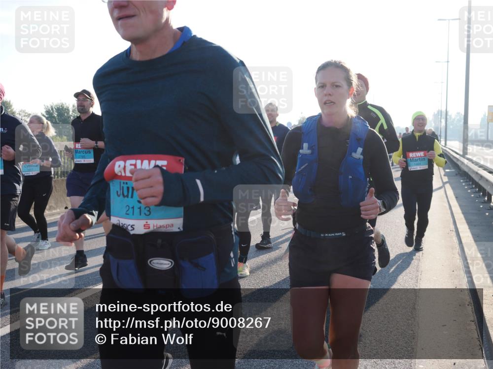 03.10.2025 - Köhlbrandbrückenlauf Fabian Wolf http://msf.ph/oto/9008267 03.10.2025 09:20:37 Position 3 1417, 2785, 2113, 1464 meine-sportfotos.de