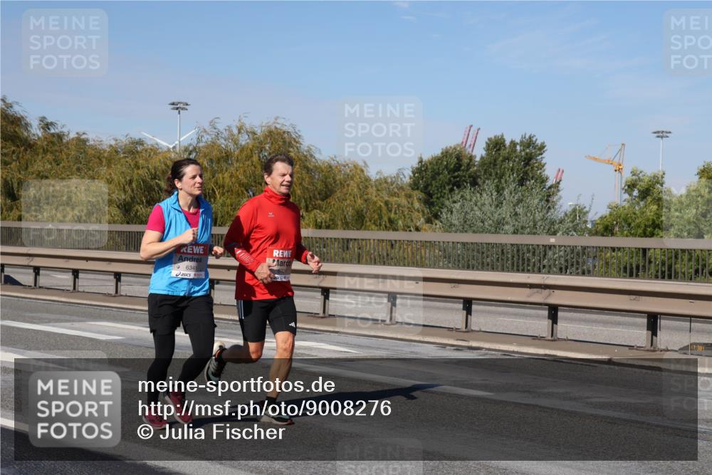 03.10.2025 - Köhlbrandbrückenlauf Julia Fischer http://msf.ph/oto/9008276 03.10.2025 12:50:06 Position 3 6341, 6706 meine-sportfotos.de