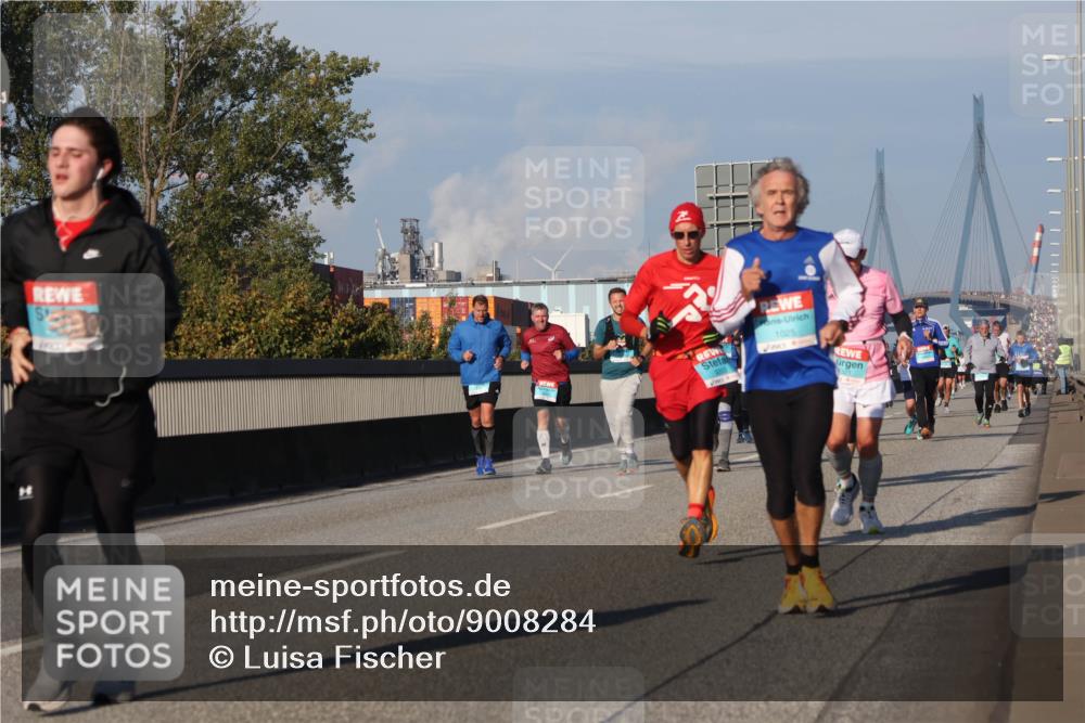 03.10.2025 - Köhlbrandbrückenlauf Luisa Fischer http://msf.ph/oto/9008284 03.10.2025 10:50:07 Position 3 1025 meine-sportfotos.de
