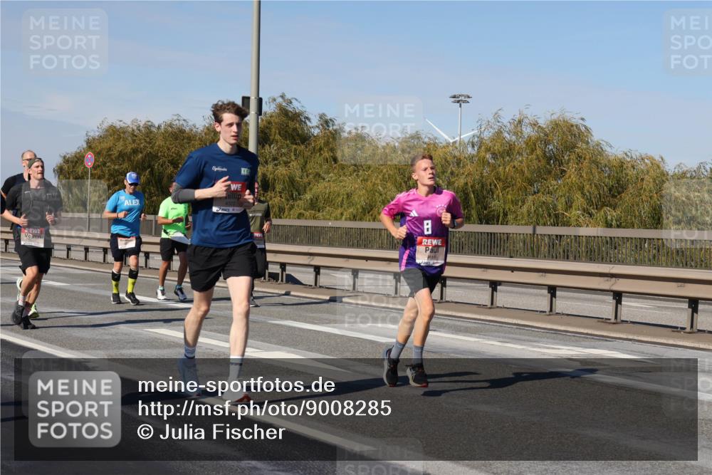 03.10.2025 - Köhlbrandbrückenlauf Julia Fischer http://msf.ph/oto/9008285 03.10.2025 12:50:10 Position 3  meine-sportfotos.de