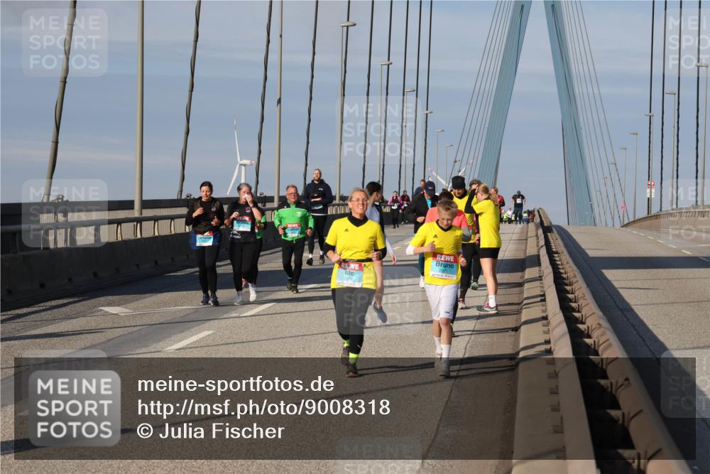03.10.2025 - Köhlbrandbrückenlauf Julia Fischer http://msf.ph/oto/9008318 03.10.2025 10:03:51 Position 2 2874 meine-sportfotos.de