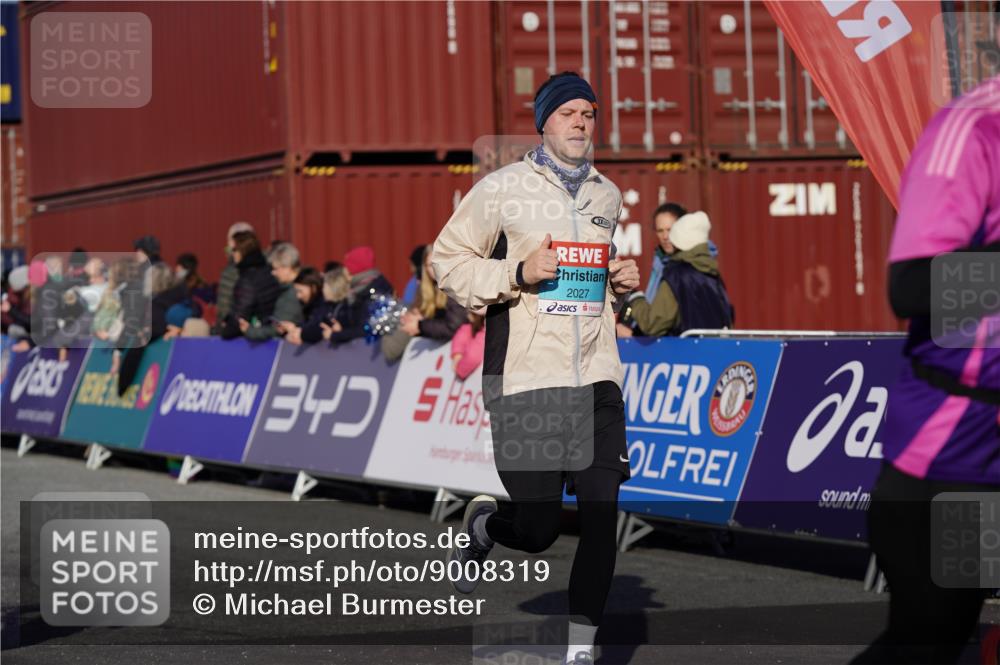 03.10.2025 - Köhlbrandbrückenlauf Michael Burmester http://msf.ph/oto/9008319 03.10.2025 10:09:44 Ziel 1188, 1399, 1409, 1786, 1801, 2027, 3321, 3539, 3811 meine-sportfotos.de