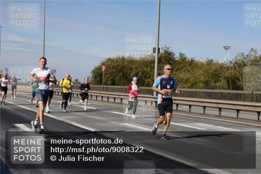 03.10.2025 - Köhlbrandbrückenlauf Julia Fischer http://msf.ph/oto/9008322 03.10.2025 12:50:14 Position 3  meine-sportfotos.de