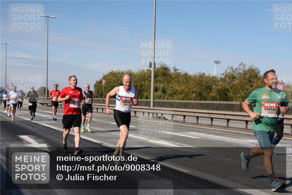 03.10.2025 - Köhlbrandbrückenlauf Julia Fischer http://msf.ph/oto/9008348 03.10.2025 12:50:21 Position 3 4300, 5707 meine-sportfotos.de