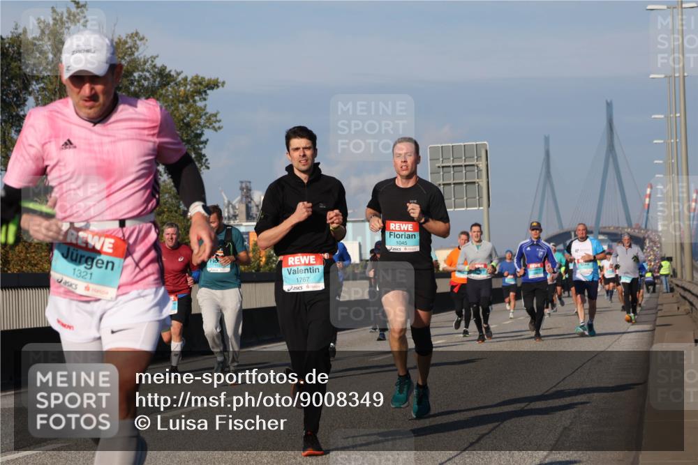03.10.2025 - Köhlbrandbrückenlauf Luisa Fischer http://msf.ph/oto/9008349 03.10.2025 10:50:11 Position 3 1321, 1767, 1045 meine-sportfotos.de