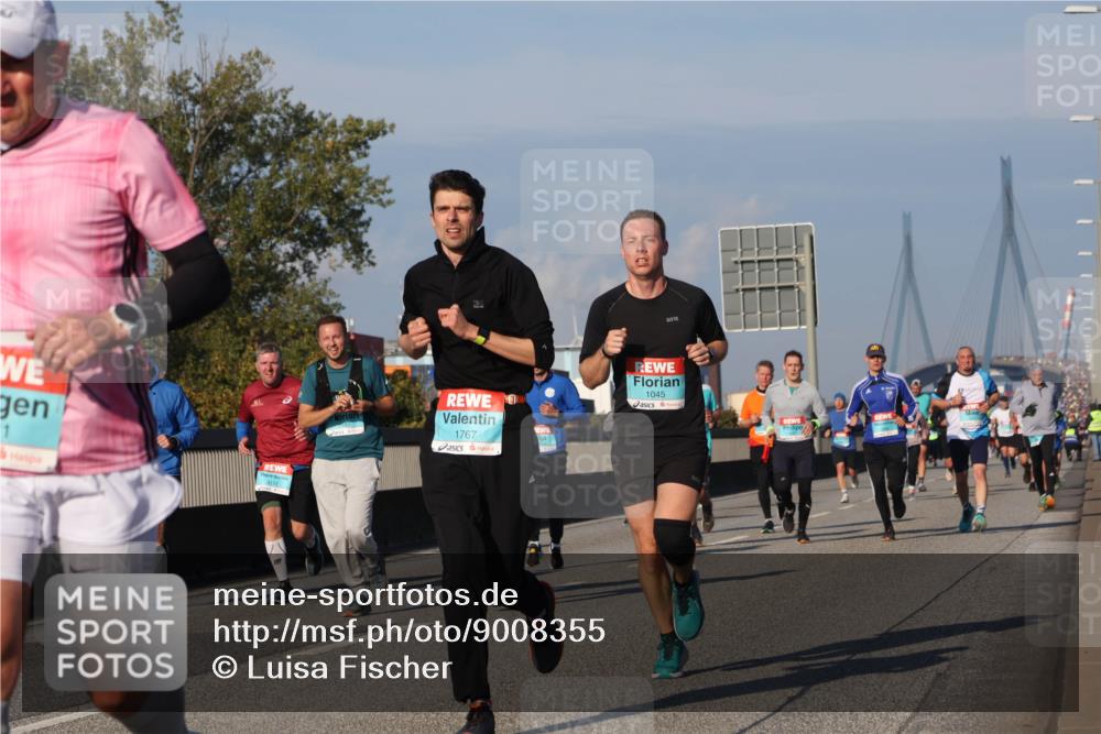 03.10.2025 - Köhlbrandbrückenlauf Luisa Fischer http://msf.ph/oto/9008355 03.10.2025 10:50:12 Position 3 1, 1767, 1045 meine-sportfotos.de