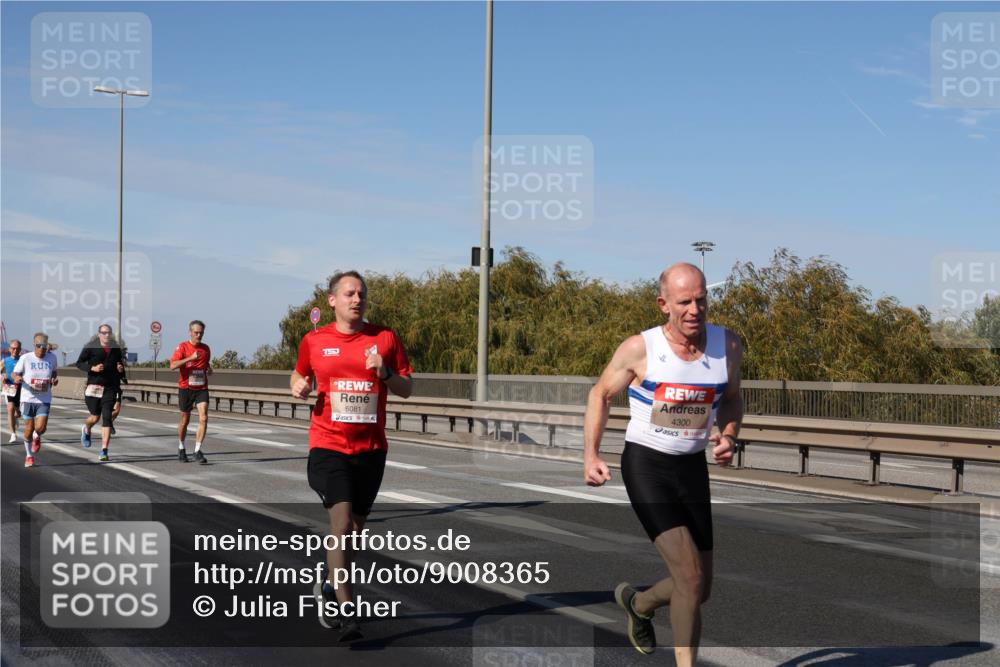 03.10.2025 - Köhlbrandbrückenlauf Julia Fischer http://msf.ph/oto/9008365 03.10.2025 12:50:22 Position 3 6081, 4300 meine-sportfotos.de