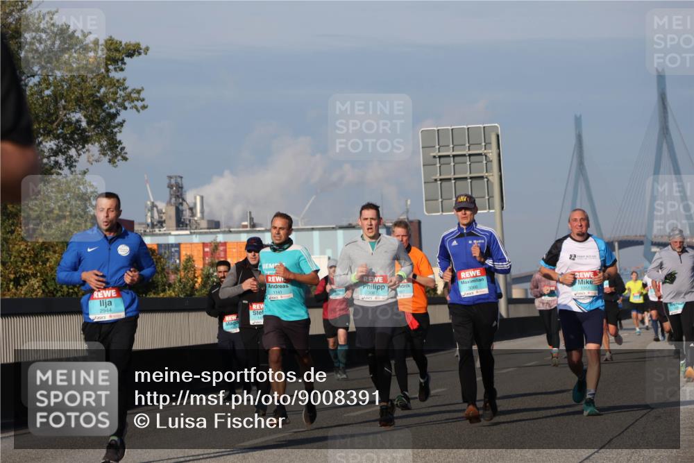 03.10.2025 - Köhlbrandbrückenlauf Luisa Fischer http://msf.ph/oto/9008391 03.10.2025 10:50:14 Position 3 3067, 3066, 1351, 1141, 2944 meine-sportfotos.de