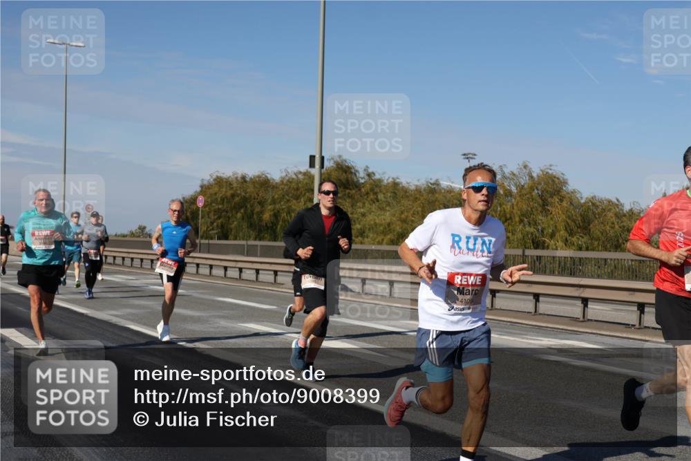 03.10.2025 - Köhlbrandbrückenlauf Julia Fischer http://msf.ph/oto/9008399 03.10.2025 12:50:26 Position 3 4109 meine-sportfotos.de