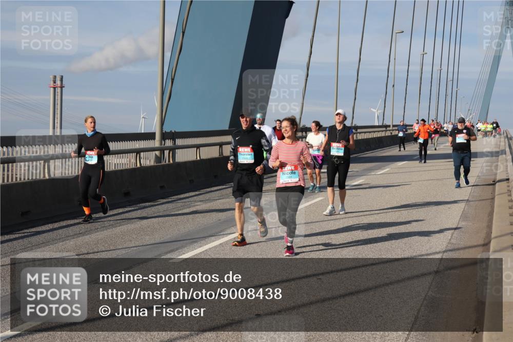 03.10.2025 - Köhlbrandbrückenlauf Julia Fischer http://msf.ph/oto/9008438 03.10.2025 10:04:29 Position 2 2569 meine-sportfotos.de