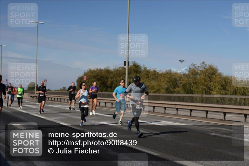 03.10.2025 - Köhlbrandbrückenlauf Julia Fischer http://msf.ph/oto/9008439 03.10.2025 12:50:30 Position 3  meine-sportfotos.de