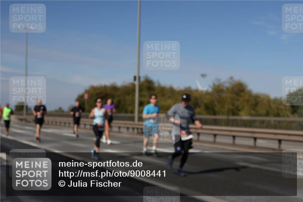 03.10.2025 - Köhlbrandbrückenlauf Julia Fischer http://msf.ph/oto/9008441 03.10.2025 12:50:30 Position 3  meine-sportfotos.de