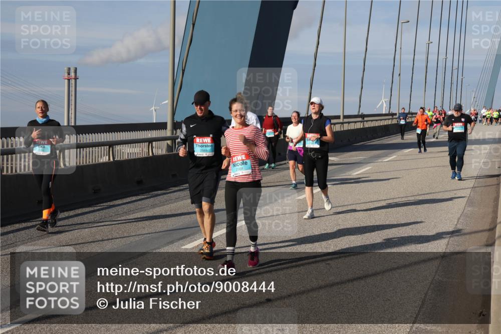 03.10.2025 - Köhlbrandbrückenlauf Julia Fischer http://msf.ph/oto/9008444 03.10.2025 10:04:30 Position 2 2569, 2568 meine-sportfotos.de