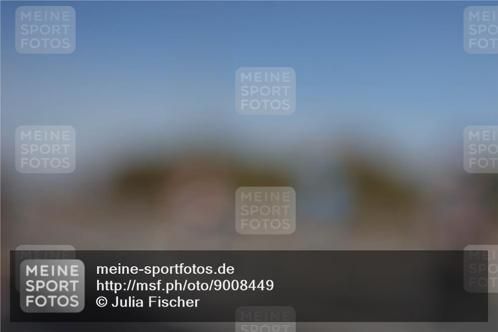 03.10.2025 - Köhlbrandbrückenlauf Julia Fischer http://msf.ph/oto/9008449 03.10.2025 12:50:31 Position 3  meine-sportfotos.de