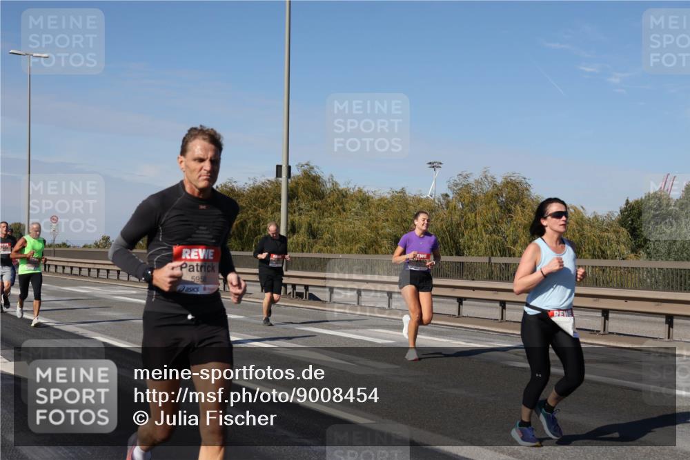 03.10.2025 - Köhlbrandbrückenlauf Julia Fischer http://msf.ph/oto/9008454 03.10.2025 12:50:33 Position 3 5958 meine-sportfotos.de