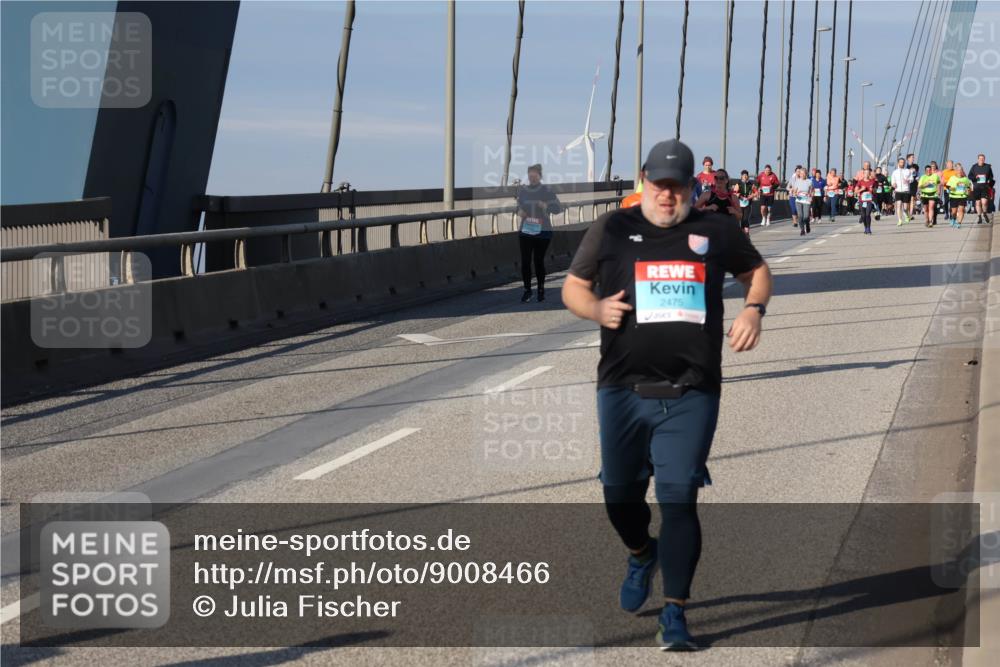 03.10.2025 - Köhlbrandbrückenlauf Julia Fischer http://msf.ph/oto/9008466 03.10.2025 10:04:34 Position 2 2475 meine-sportfotos.de
