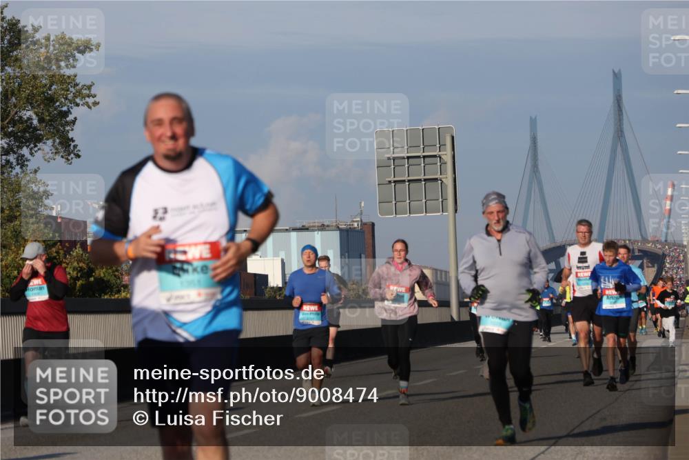 03.10.2025 - Köhlbrandbrückenlauf Luisa Fischer http://msf.ph/oto/9008474 03.10.2025 10:50:19 Position 3  meine-sportfotos.de