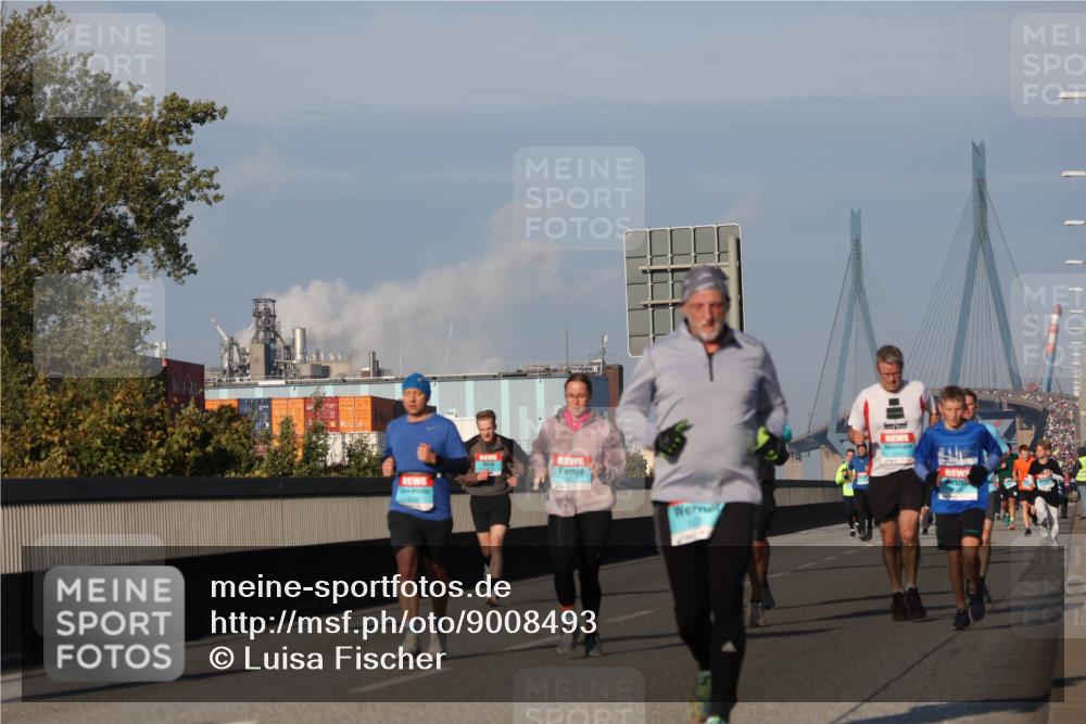 03.10.2025 - Köhlbrandbrückenlauf Luisa Fischer http://msf.ph/oto/9008493 03.10.2025 10:50:21 Position 3  meine-sportfotos.de