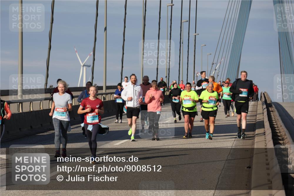 03.10.2025 - Köhlbrandbrückenlauf Julia Fischer http://msf.ph/oto/9008512 03.10.2025 10:04:51 Position 2  meine-sportfotos.de